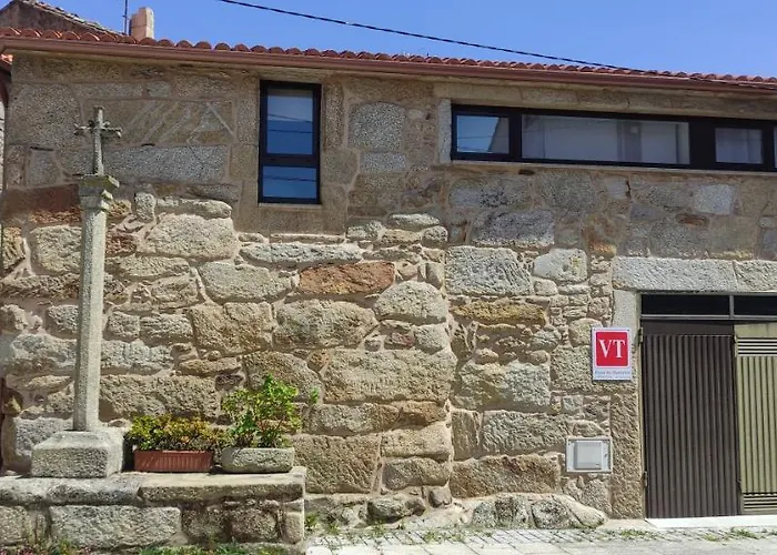 Casa De Canteiro Louro - *