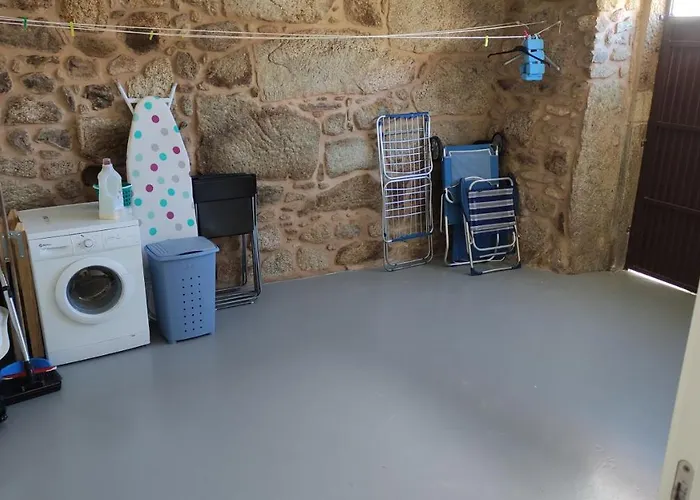 Casa De Canteiro Louro - Muros